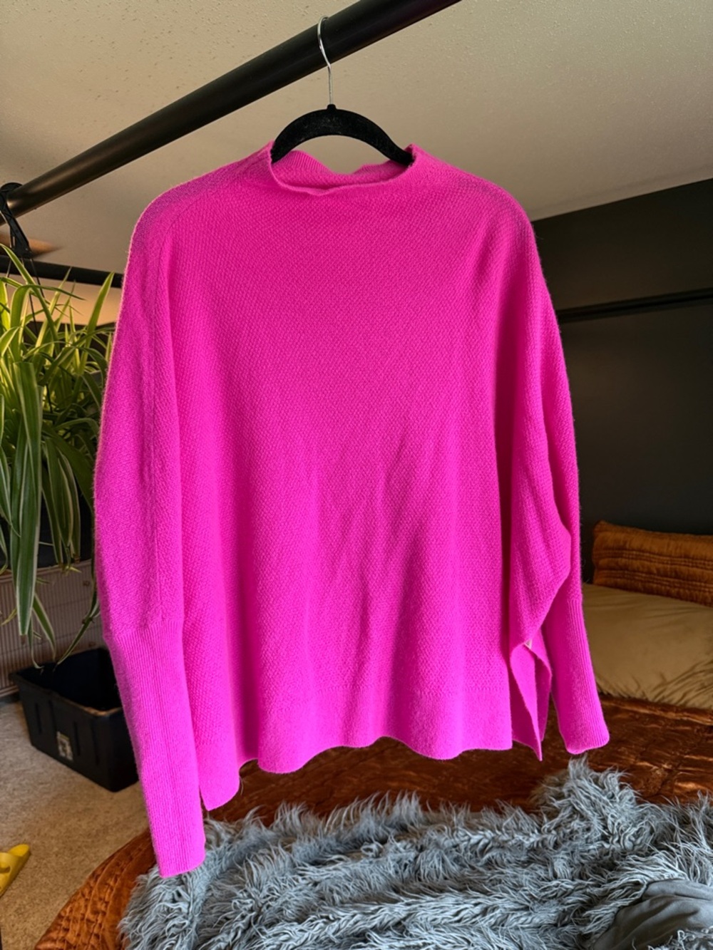 Anthropologie Hot Pink Lightweight Turtleneck Sweater. 100% cashmere